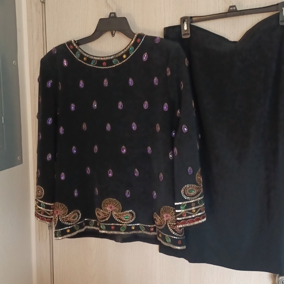 2 Pcs Jeweled Black Suit FINAL SALE - Picture 1 of 8